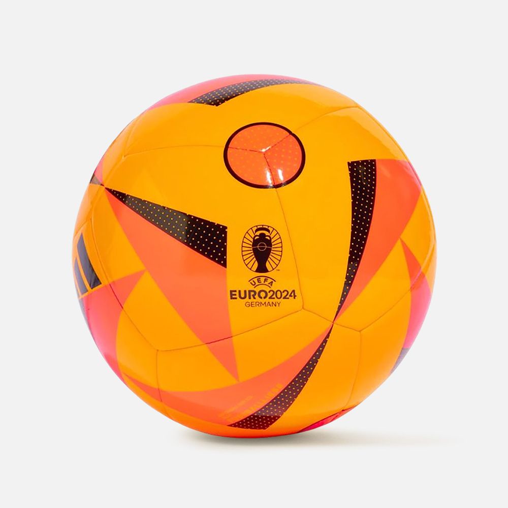 Изображение товара Футбольный мяч Adidas Club Ball IP1615, размер 5, 1 шт.