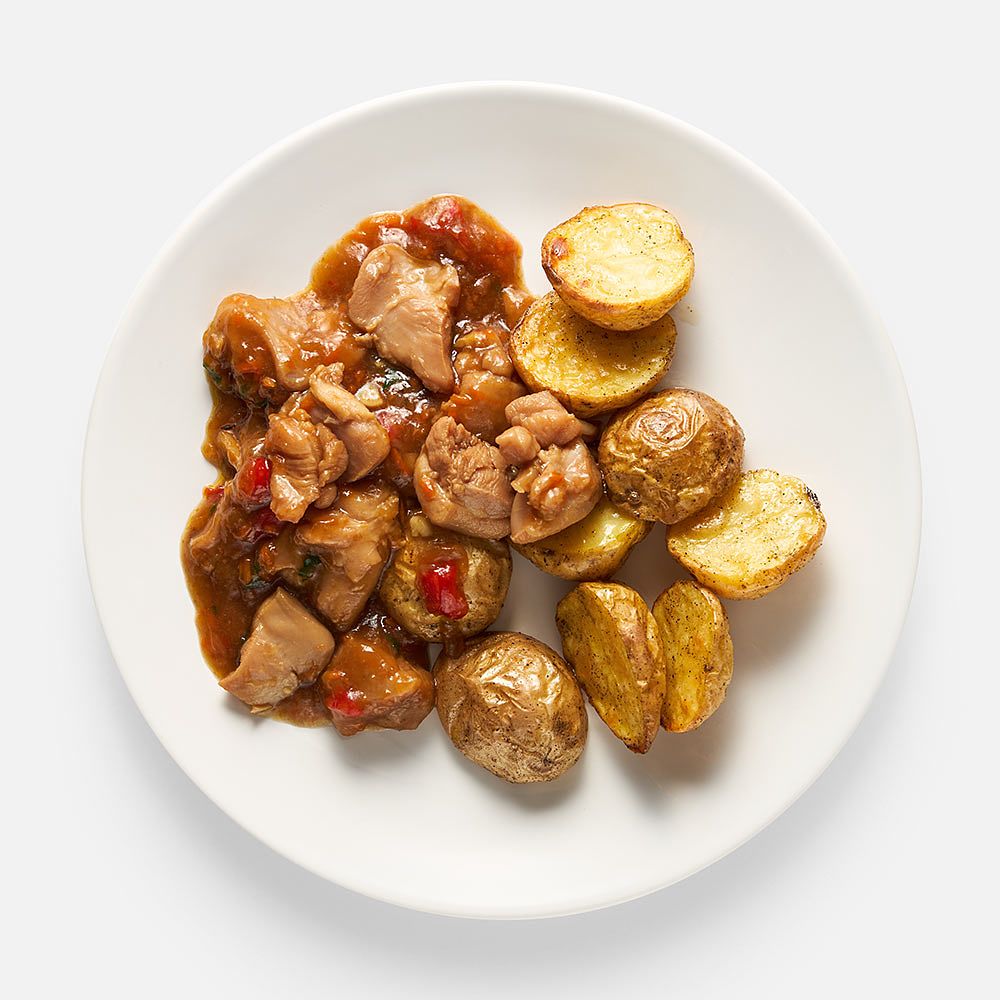 Изображение товара Запечённый картофель Самокат, с курицей в соусе терияки, 250 г