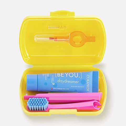 Изображение товара Дорожный набор Curaprox Be You для ухода за полостью рта, жёлтый бокс, 1 шт.