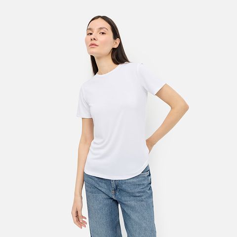 Изображение товара Женская футболка Arive, белая, 42 RU