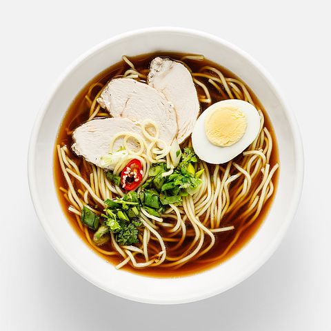 Изображение товара Рамен Йуми, с курицей, 300 г