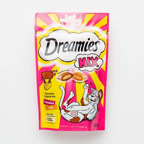 Изображение товара Лакомство Dreamies для кошек, с говядиной и сыром, 60 г